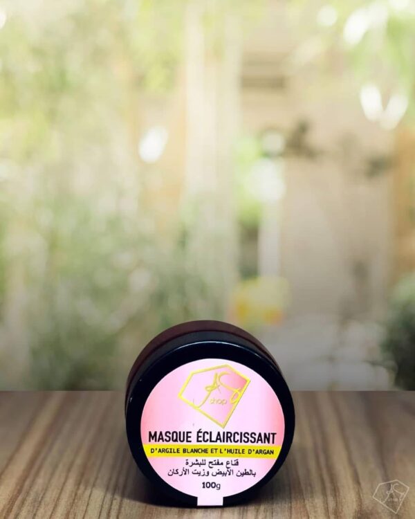 Masque d'argile blanche et l'huile d'argan